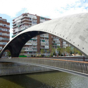 Construcción de Pasarelas Cáscara de Madrid Río