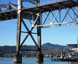 Puente-Hercilio-Luz-Florianopolis-Brasil-6