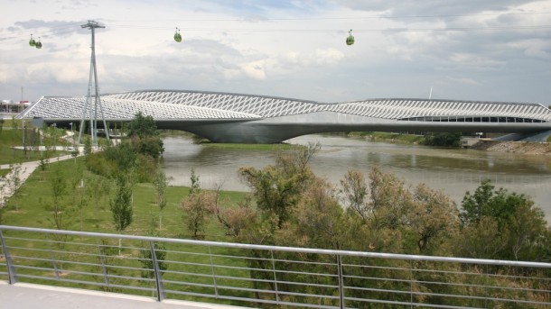 Pabellón Puente (fotografía de Thierry Lacroix)