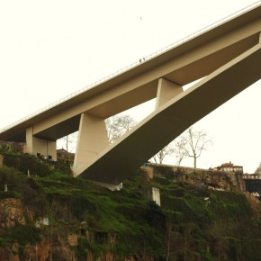 Puente Infante Dom Henrique Oporto