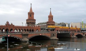 Puente-Oberbaum-Berlin-Calatrava-4