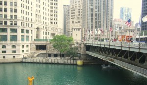 Puente-Avenida-Michigan-Chicago-4