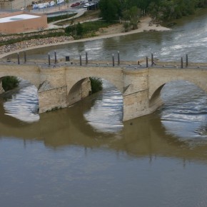 Puente de Piedra (fotografía de Thierry Lacroix)
