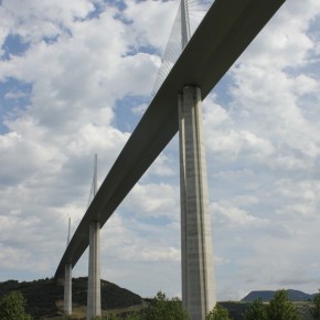 Viaducto de Millau (fotografía de Thierry Lacroix)
